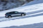 Volvo V60 T5 Cross Country 2018 года (JP)